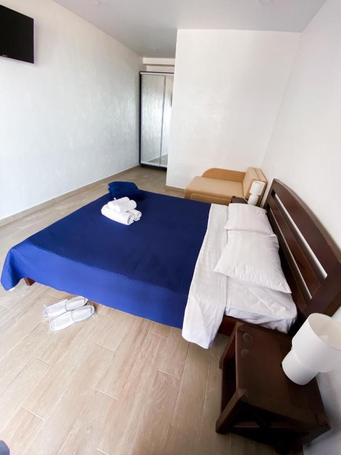 Золотий Лев Hotel Zatoka Exterior photo
