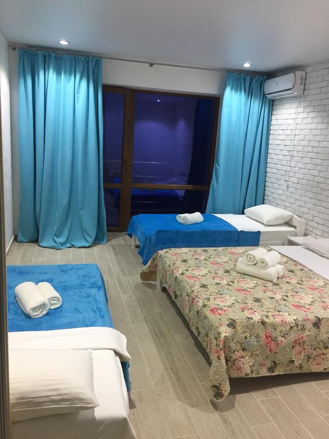 Золотий Лев Hotel Zatoka Exterior photo